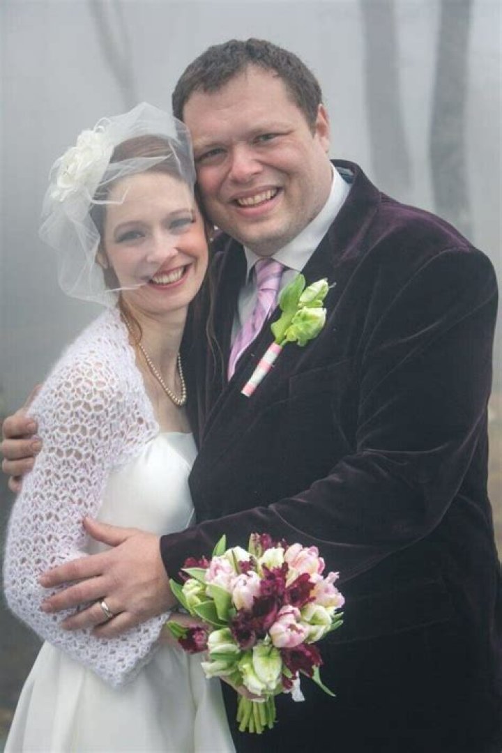 Charles Pol Wiki, Wife, Married, Dating, Girlfriend, Net Worth, Children, Vet, and Bio